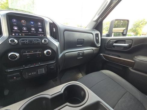 Used 2022 GMC Sierra 2500 SLE w/ X31 Off-Road Package image 25