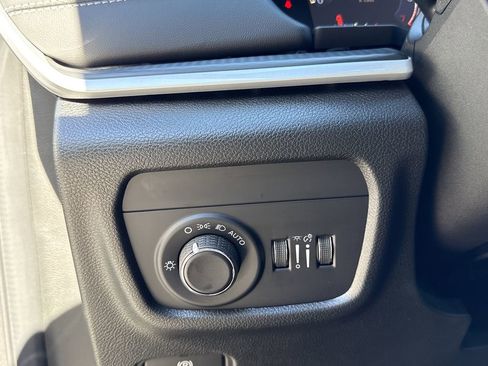 New 2025 Jeep Grand Cherokee Laredo RWD image 20