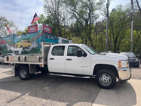 Used 2013 Chevrolet Silverado 3500 W/T w/ Snow Plow Prep Package image 1