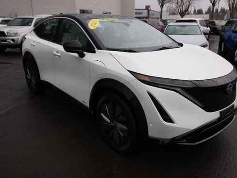 Certified 2023 Nissan Ariya FWD image 1