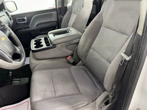 Used 2017 Chevrolet Silverado 1500 W/T image 29