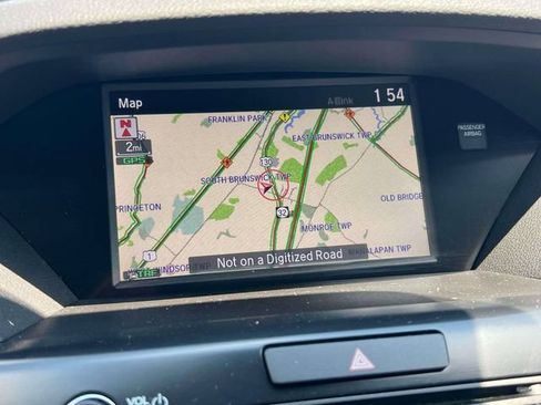 Used 2020 Acura MDX SH-AWD w/ Technology Package image 16