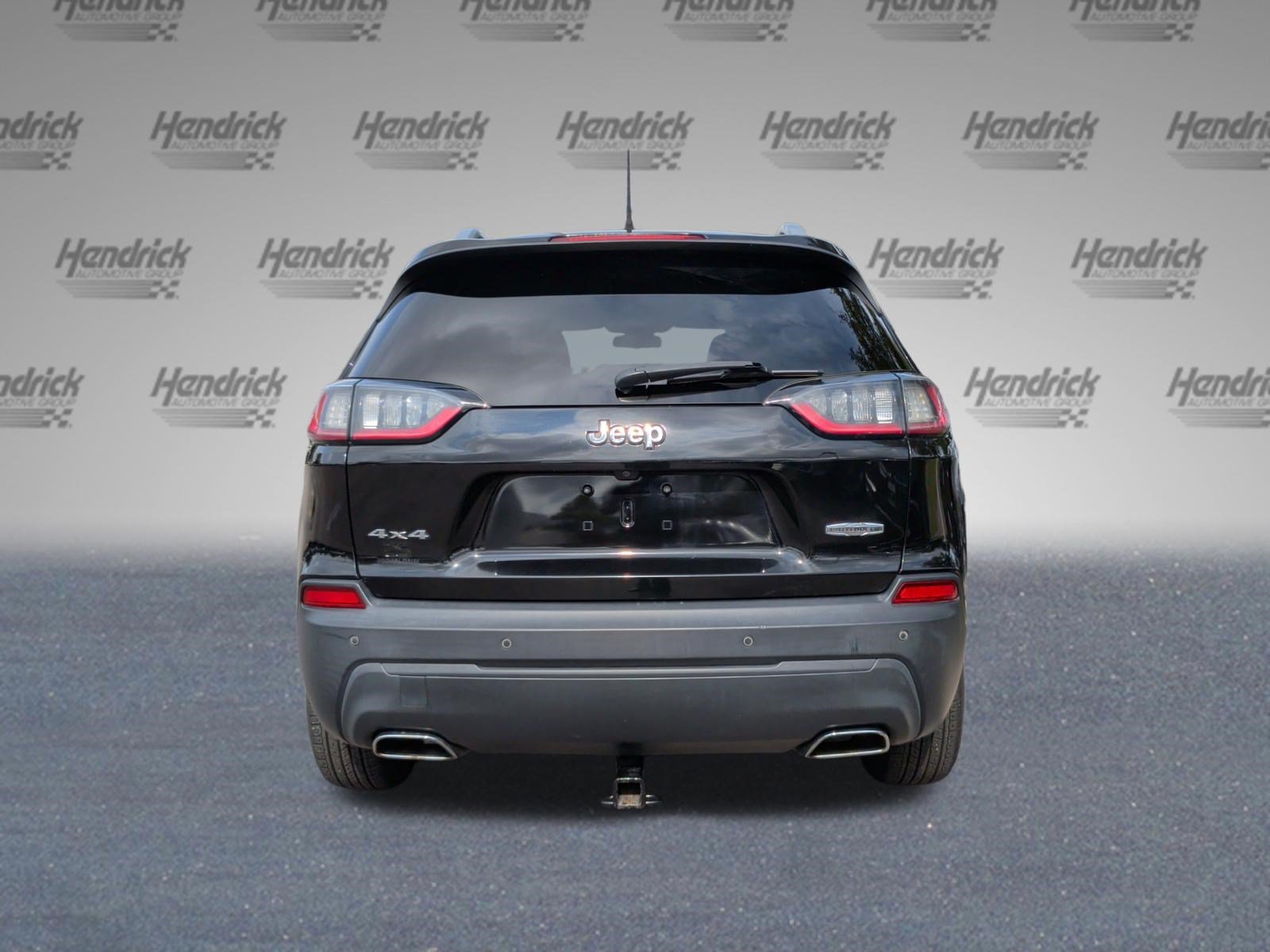 Used 2020 Jeep Cherokee Latitude Plus w/ Cold Weather Group AWD/4WD image 8