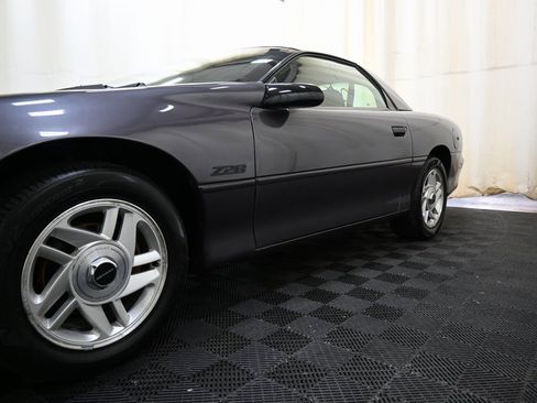 Used 1993 Chevrolet Camaro Z28 image 7