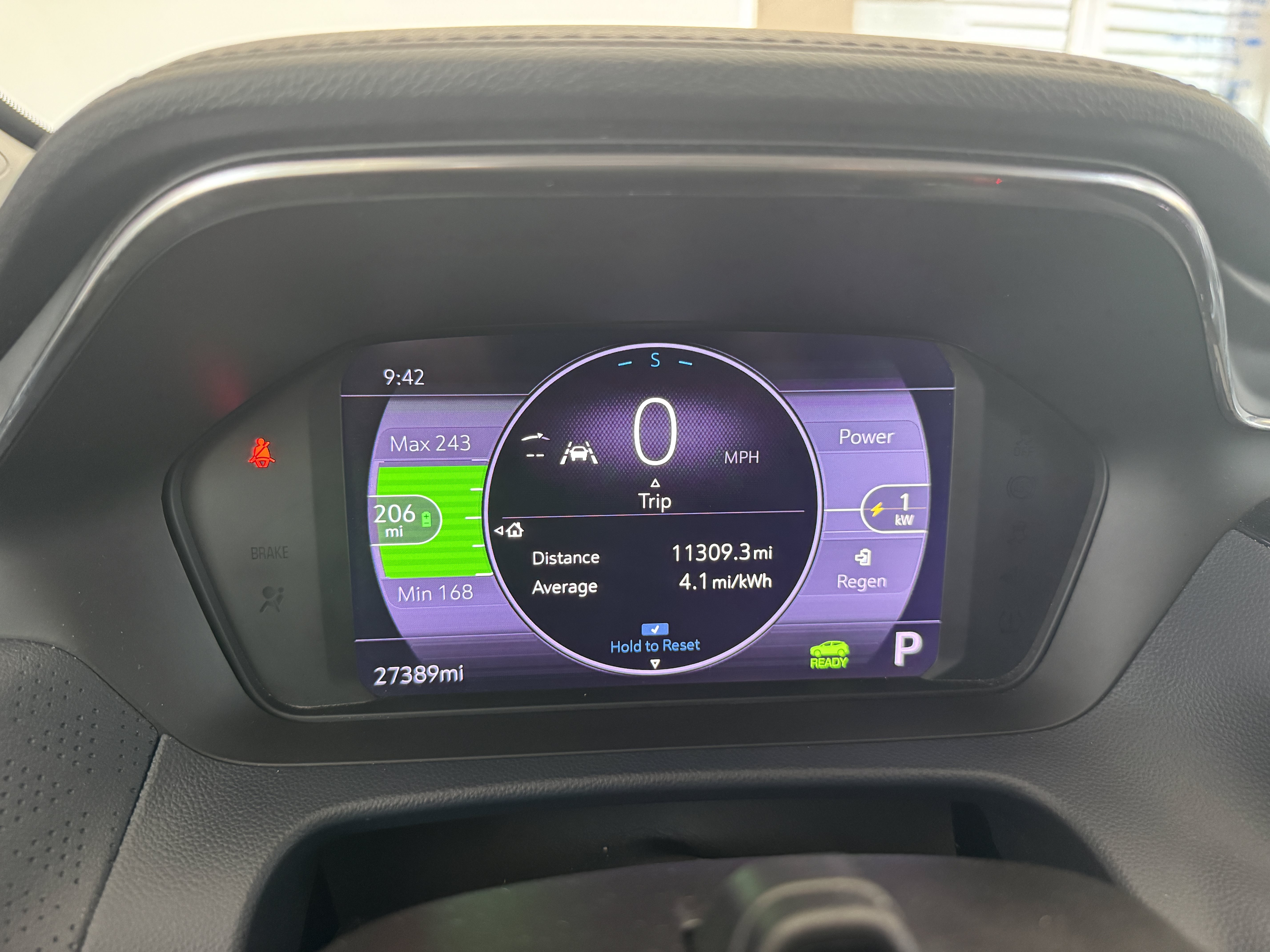 Used 2022 Chevrolet Bolt EUV Premier w/ Super Cruise Package FWD image 13