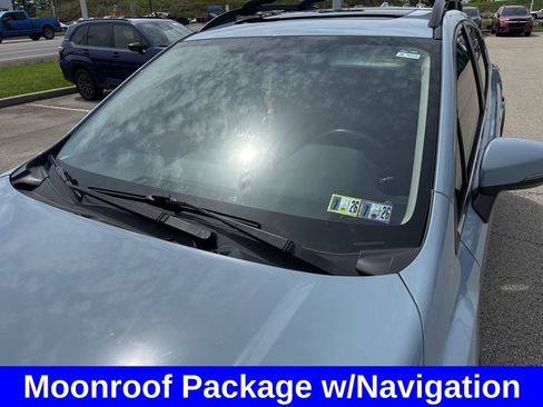 Used 2020 Subaru Crosstrek 2.0i Limited w/ Moonroof Package w/Navigation AWD/4WD image 8