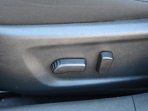 Used 2022 Nissan Altima 2.5 SV image 16