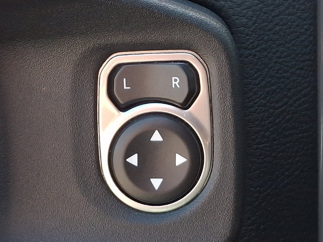 Used 2023 Jeep Wrangler Unlimited Rubicon 4xe AWD/4WD image 18