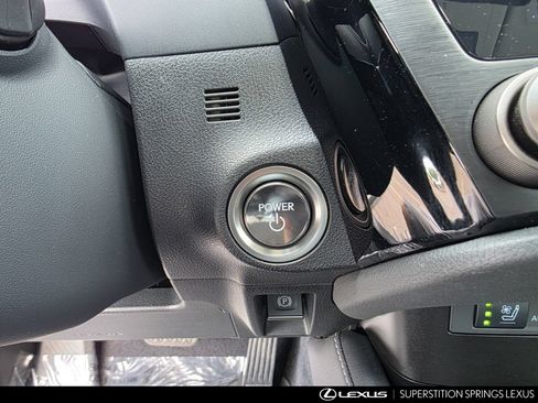 Used 2025 Lexus ES 300h w/ Premium Package FWD image 24
