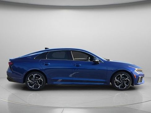 Used 2025 Kia K5 GT-Line w/ GT-Line Premium Package FWD image 8