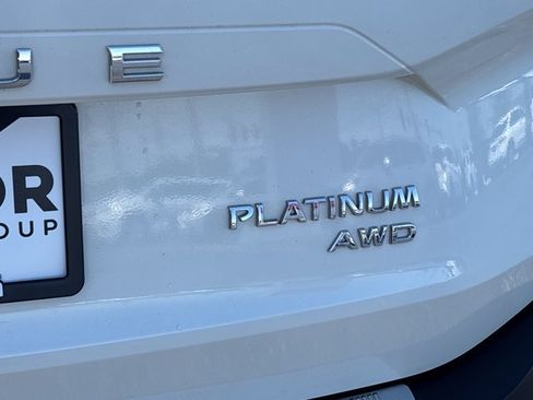 Certified 2023 Nissan Rogue Platinum w/ Platinum Premium Package AWD/4WD image 5