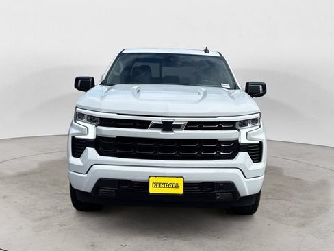 Used 2022 Chevrolet Silverado 1500 RST AWD/4WD image 2