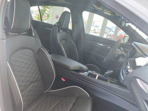 Used 2022 Cadillac CT5 V Blackwing w/ Parking Package RWD image 27