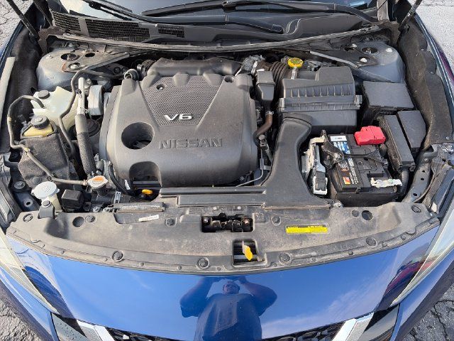 Used 2023 Nissan Maxima SL FWD image 26