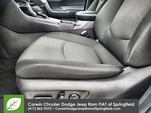 Used 2024 Toyota RAV4 XLE image 20