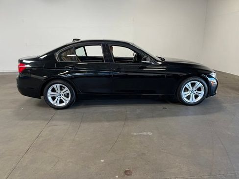 Used 2016 BMW 328i Sedan RWD image 2