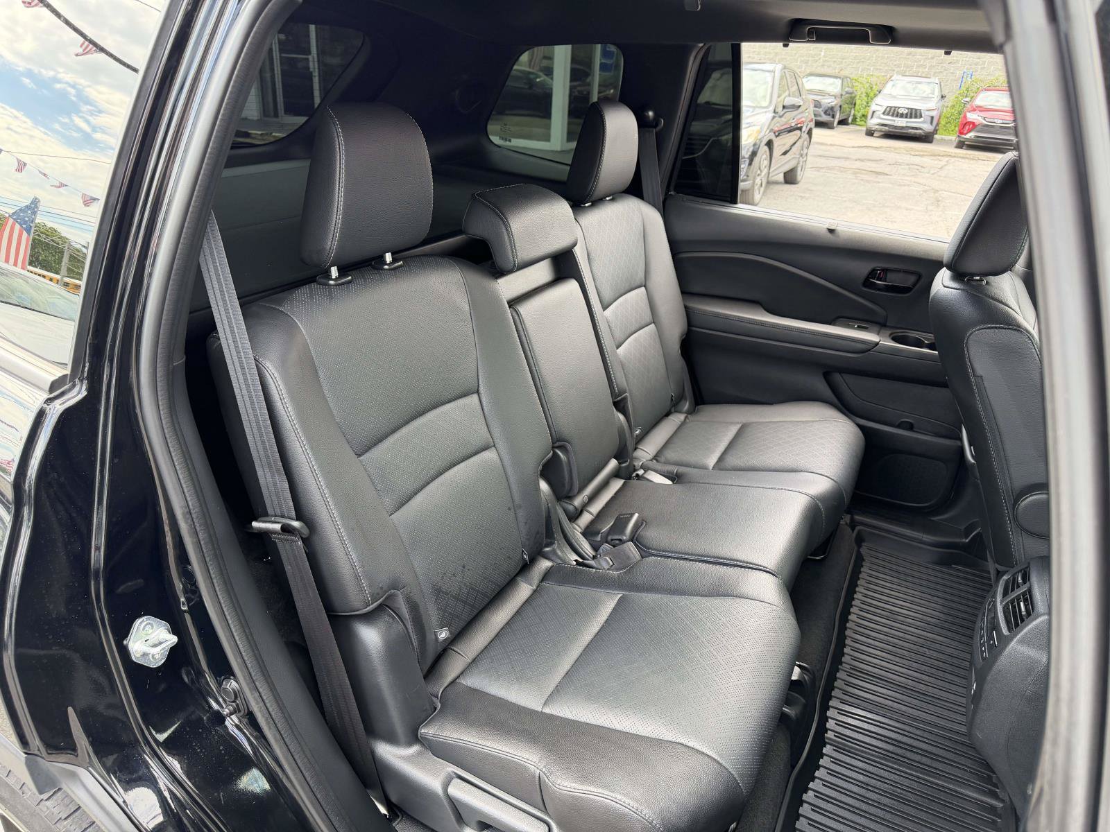 Used 2022 Honda Passport Elite image 13