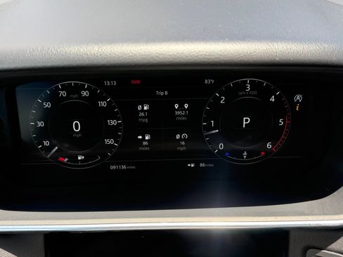 Used 2018 Land Rover Range Rover Sport HSE AWD/4WD image 9