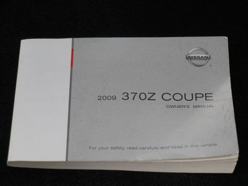 Used 2009 Nissan 370Z Coupe image 18