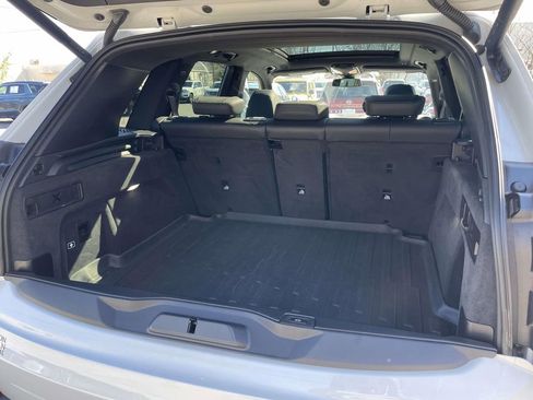 Used 2022 BMW X5 sDrive40i w/ Parking Assistance Package image 11