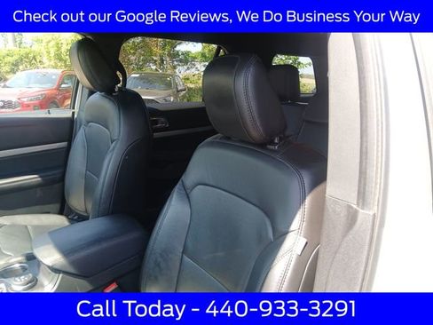 Certified 2018 Ford Explorer XLT w/ Equipment Group 202A AWD/4WD image 20