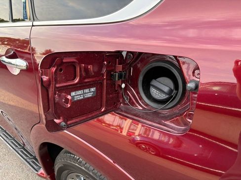 Used 2024 Nissan Armada Platinum w/ Captain's Chairs Package image 36