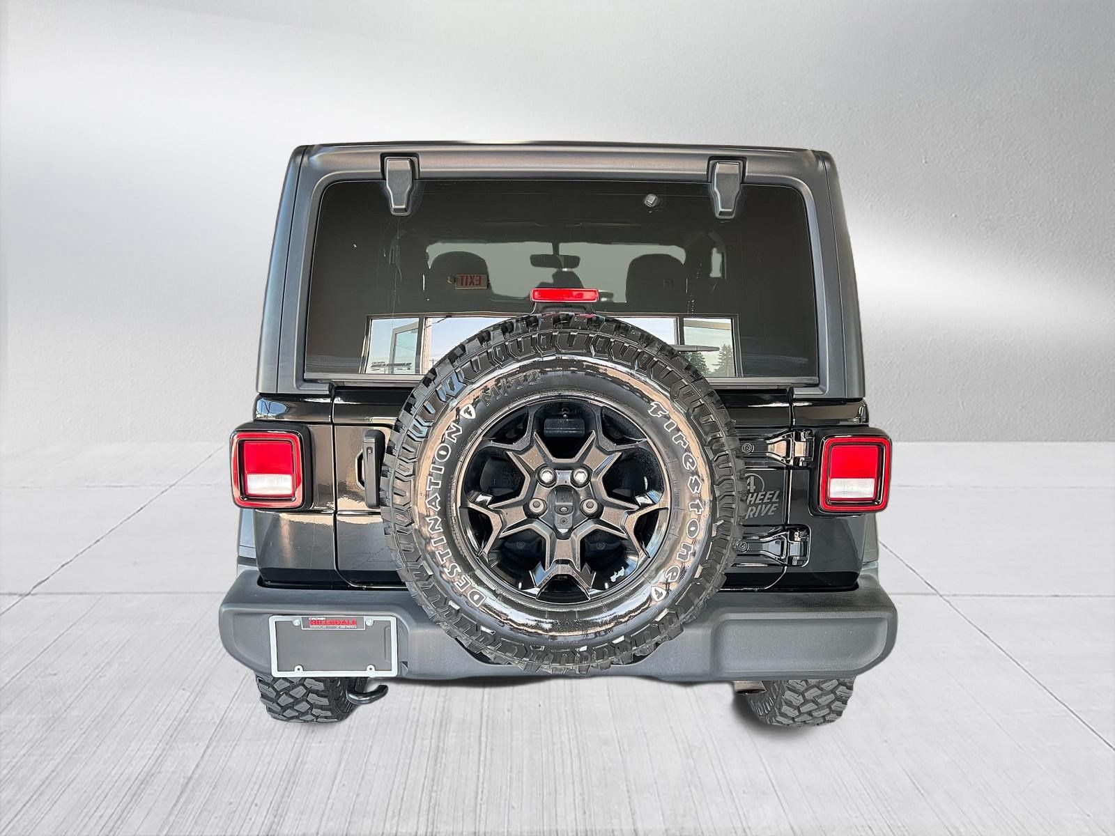 Used 2022 Jeep Wrangler Sport AWD/4WD image 5