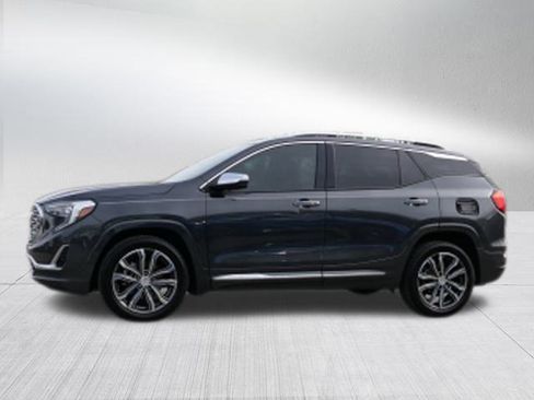 Used 2019 GMC Terrain Denali w/ Advanced Safety Package image 6