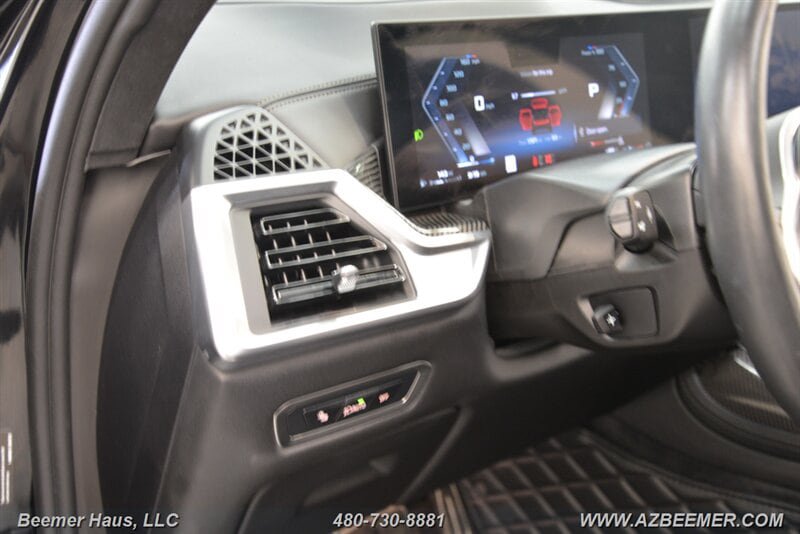 Used 2026 BMW X7 M60i AWD/4WD image 30