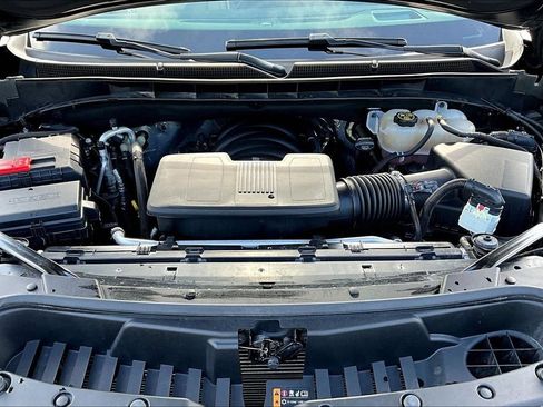Certified 2023 Cadillac Escalade Premium Luxury w/ LPO, Floor Liner Package AWD/4WD image 31