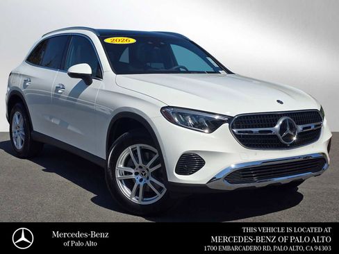Used 2026 Mercedes-Benz GLC 300 image 1