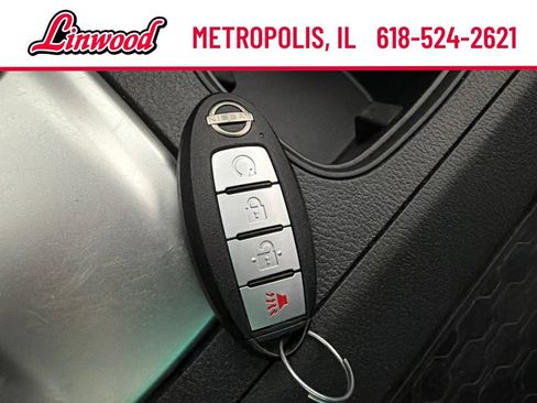 Used 2023 Nissan Frontier SV w/ SV Convenience Package AWD/4WD image 33