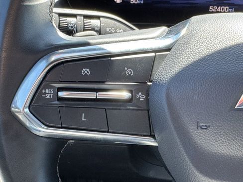 Used 2024 Chevrolet Traverse LT image 23