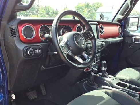 Used 2019 Jeep Wrangler Unlimited Rubicon AWD/4WD image 10