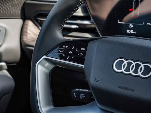 New 2025 Audi Q5 Premium Plus image 16