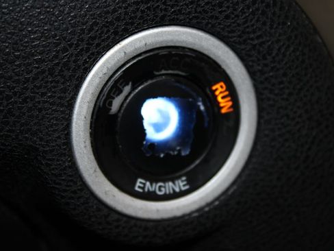 Used 2012 Chrysler 300 RWD image 36