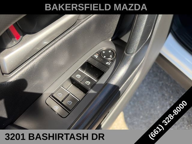 Used 2025 MAZDA CX-50 AWD 2.5 S w/ Preferred Package image 11