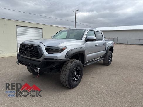 Used 2021 Toyota Tacoma SR5 image 1