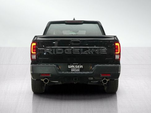 Used 2024 Honda Ridgeline Sport image 4