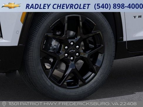 New 2026 Chevrolet Traverse RS image 9