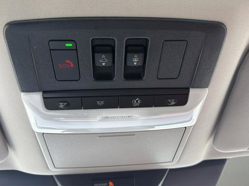 New 2026 Nissan Pathfinder Platinum AWD/4WD image 28
