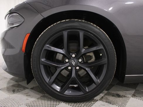 Used 2022 Dodge Charger SXT w/ Blacktop Package image 33