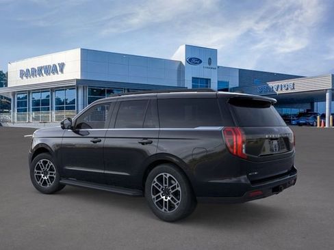 New 2026 Ford Expedition Active AWD/4WD image 4
