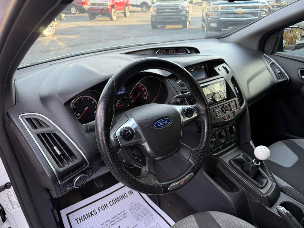 Used 2014 Ford Focus ST FWD image 29