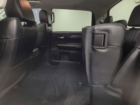 Used 2018 Toyota Tundra Platinum AWD/4WD image 22