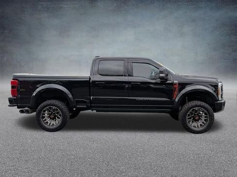 Used 2023 Ford F250 Lariat w/ Lariat Ultimate Package AWD/4WD image 2