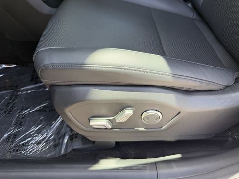 Used 2024 Hyundai Santa Fe SEL FWD image 29