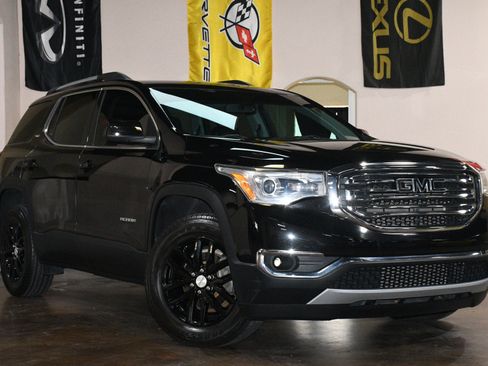 Used 2019 GMC Acadia SLT FWD image 3