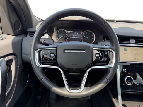 Used 2023 Land Rover Discovery Sport SE AWD/4WD image 11