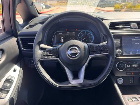 Certified 2023 Nissan Leaf S FWD image 14